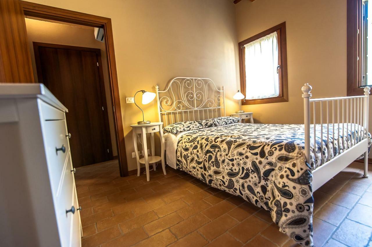 Particolari Del Brenta Apartamento Oriago Di Mira Exterior foto